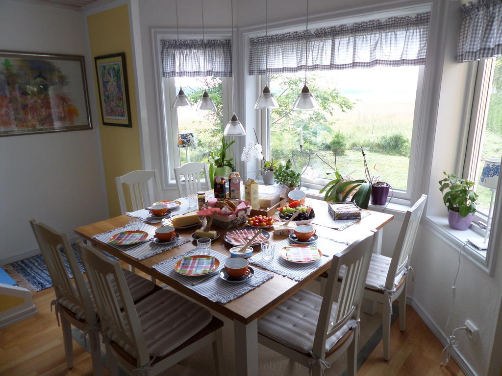 Skogis Bed & Breakfast Katrineholm Dış mekan fotoğraf