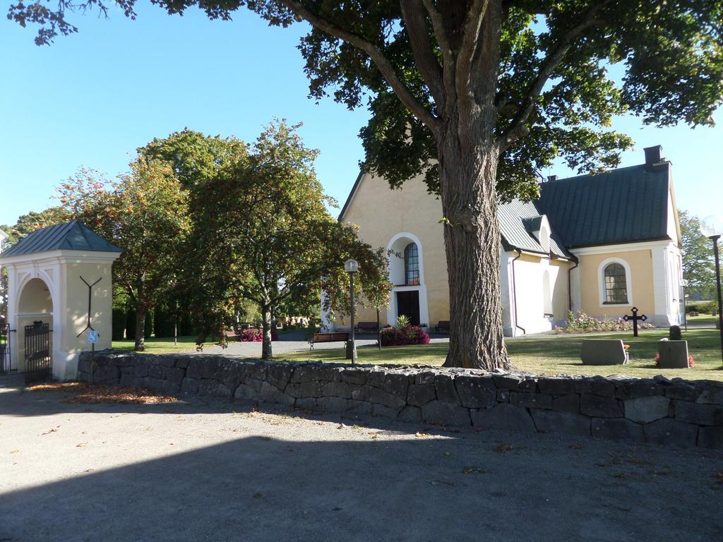 Skogis Bed & Breakfast Katrineholm Dış mekan fotoğraf